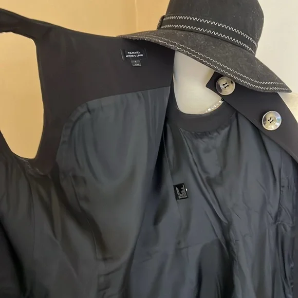 Tahari Arthur S. Levine black dress Size 6🌹 - Picture 10 of 12